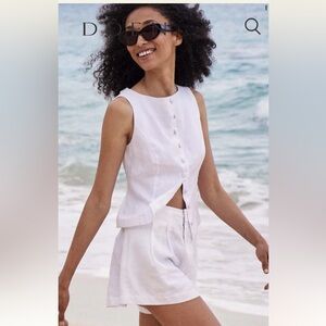 Doen Larue linen short. Brand new with tags. Size 4. Color Salt